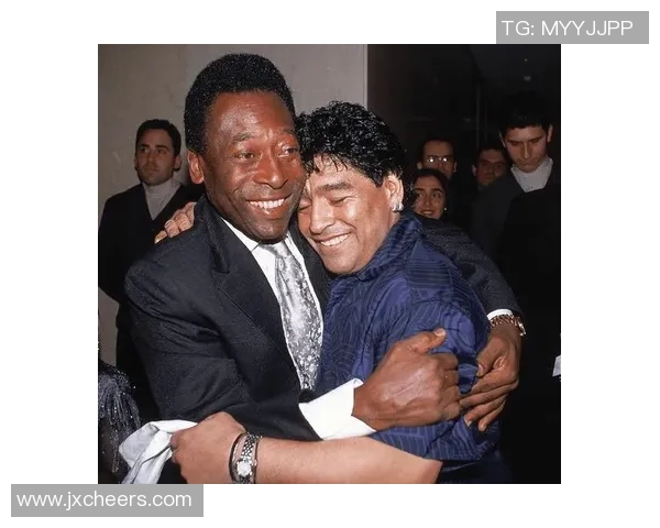 足球球星的平民妻子如何在聚光灯下保持低调生活并成就自我